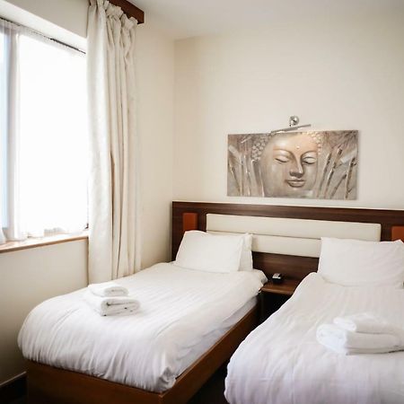 Airlink Hotel Гейс Екстер'єр фото